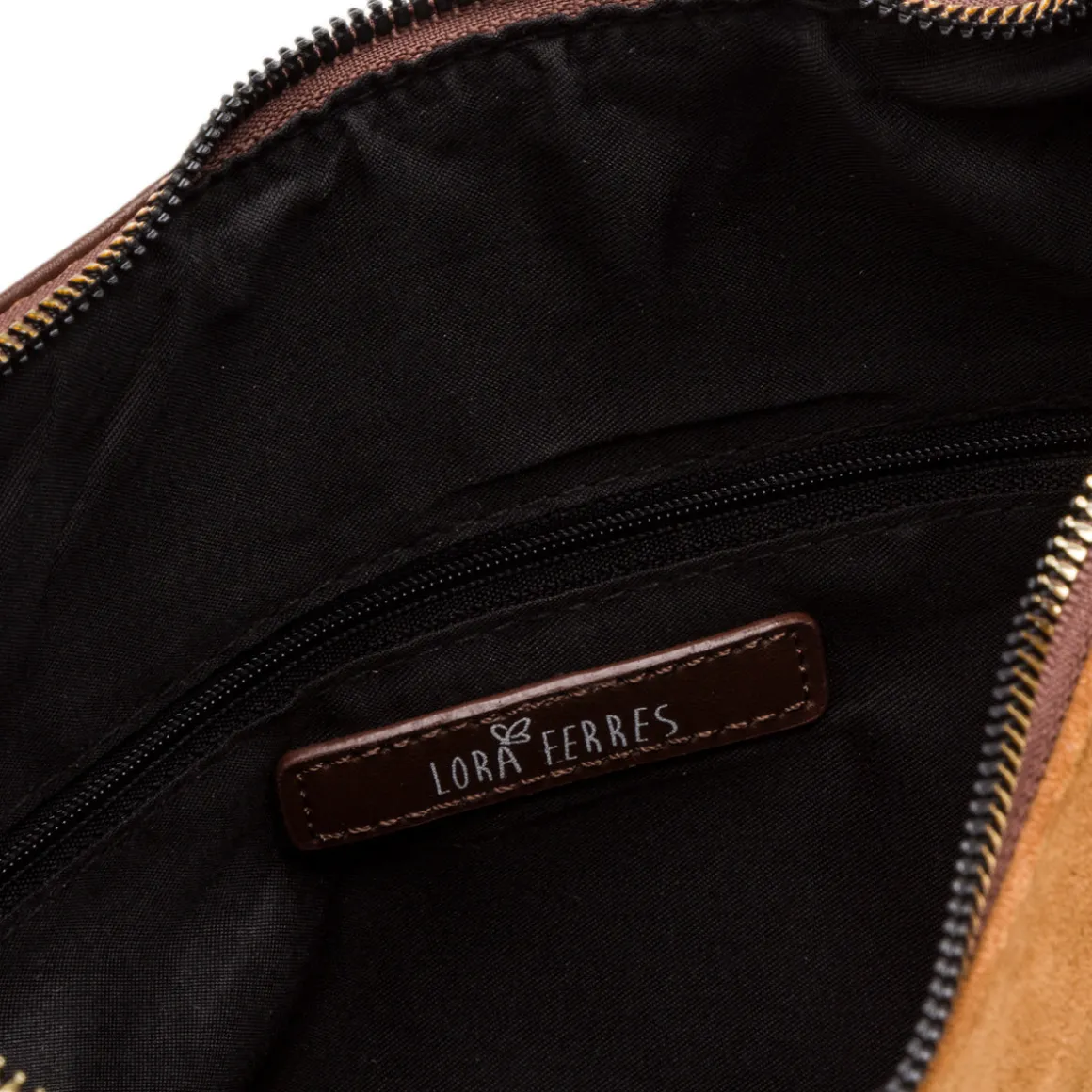 Borsa a spalla da donna marrone con dettaglio effetto scamosciato Lora Ferres