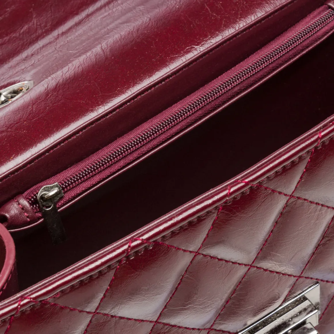 Borsa a tracolla Bordeaux da Donna con trapuntatura a rombi Lora Ferres