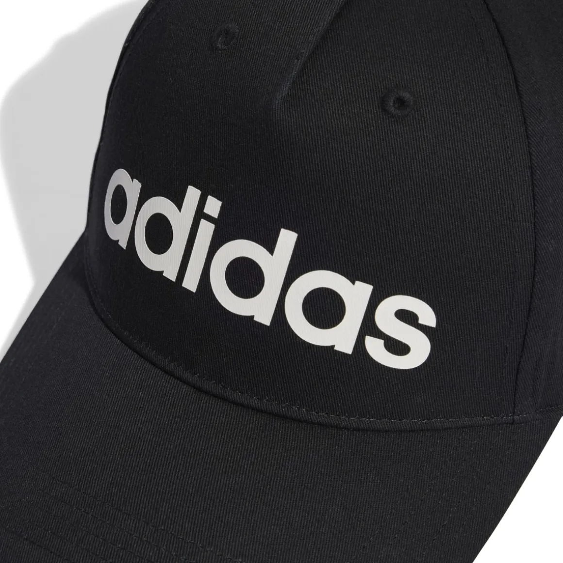 Cappellino da baseball nero con logo bianco adidas Daily