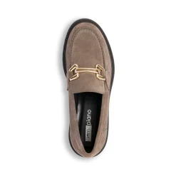 Mocassini chunky da donna beige in pelle scamosciata Primopiano
