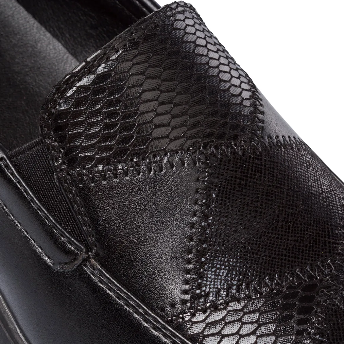 Mocassini comfort neri da Donna con effetto pitonato P Soft