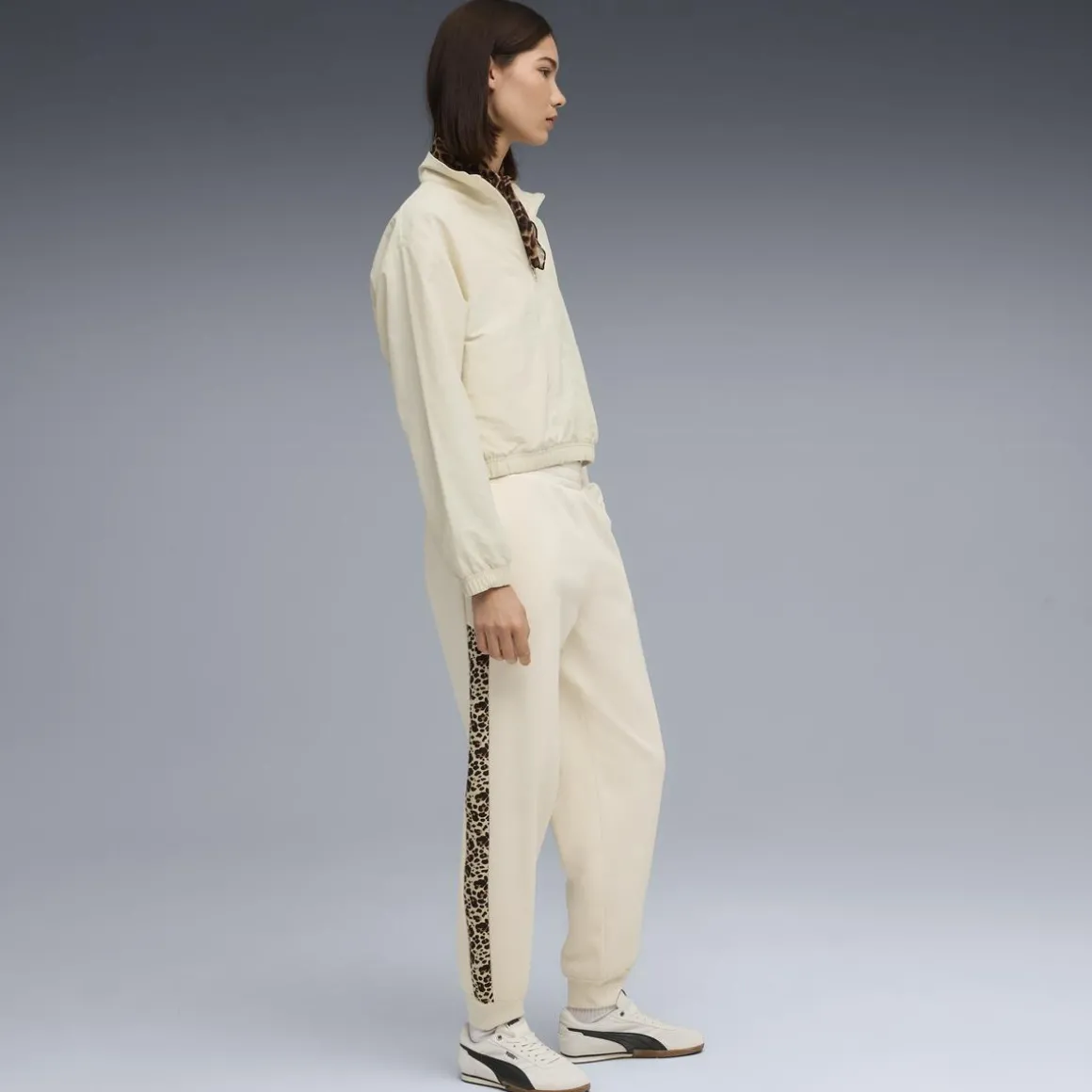 Pantaloni sportivi bianco off-white da Donna e inserti leopardati Puma