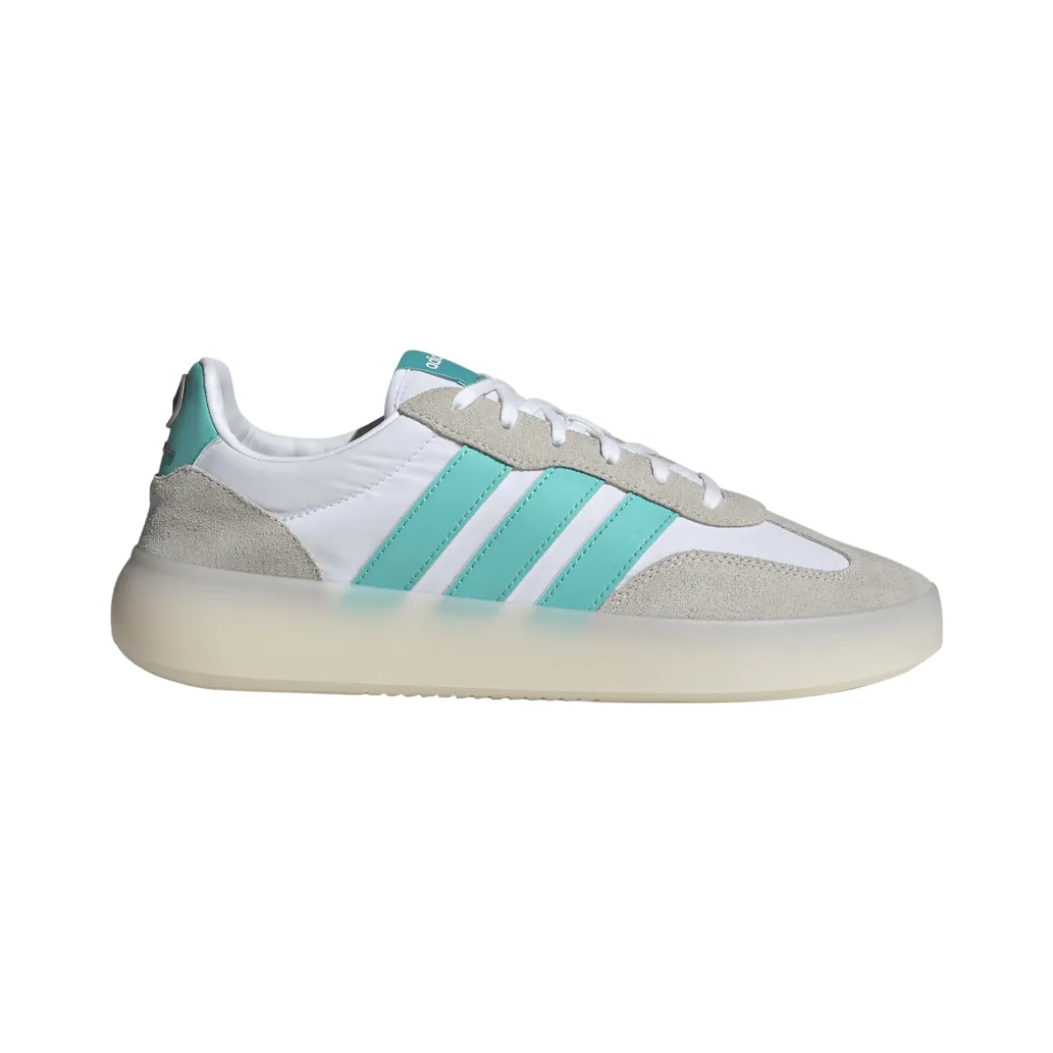 Scarpe Bianche con dettagli turchesi adidas x Mercedes-AMG Petronas F1 Team Barreda Decode