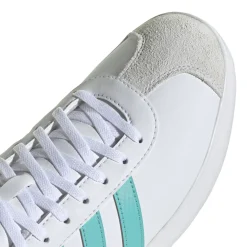 Scarpe Bianche con strisce turchesi adidas x Mercedes-AMG Petronas F1 Team VL Court