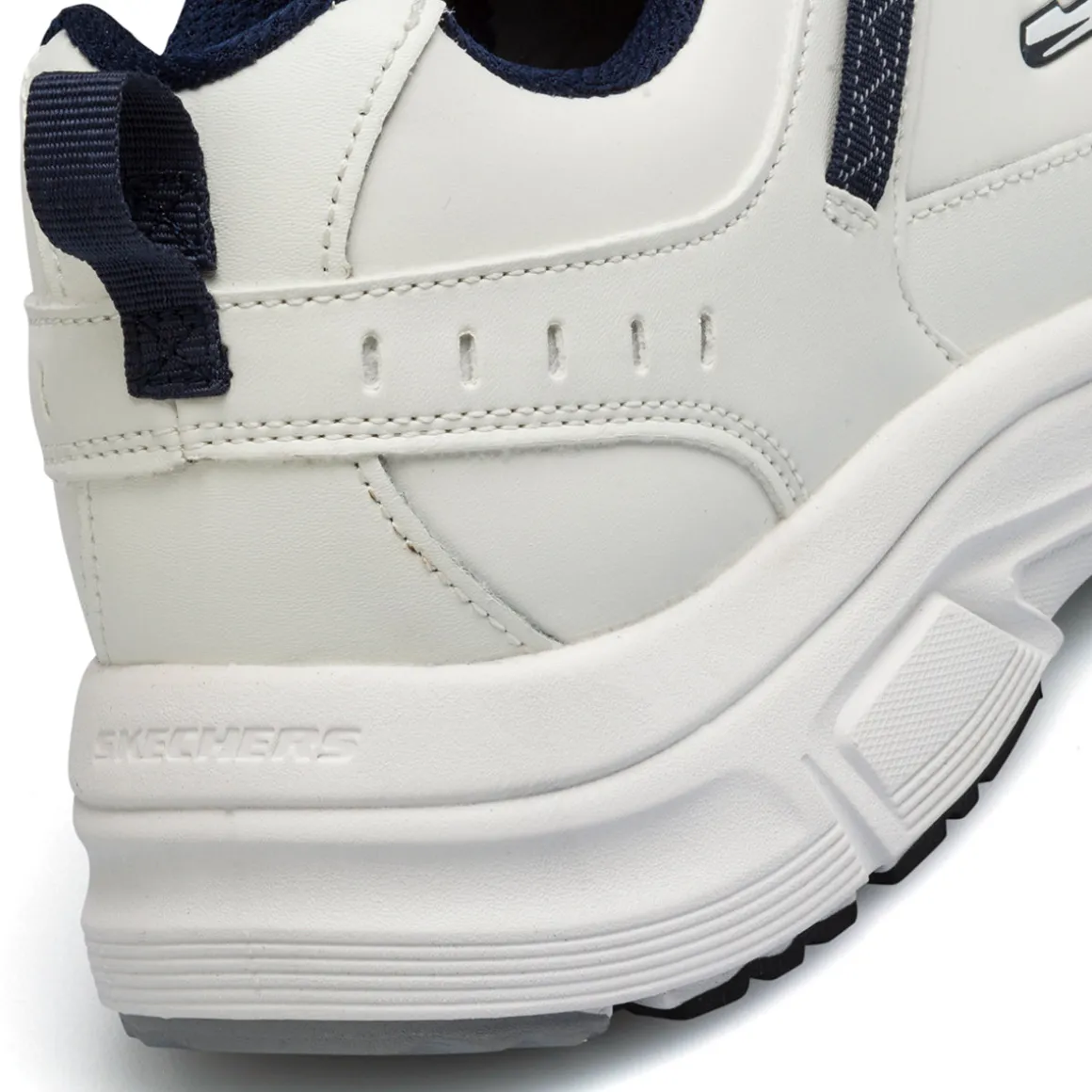 Scarpe da ginnastica bianche da uomo con soletta Memory Foam Skechers Oak Canyon