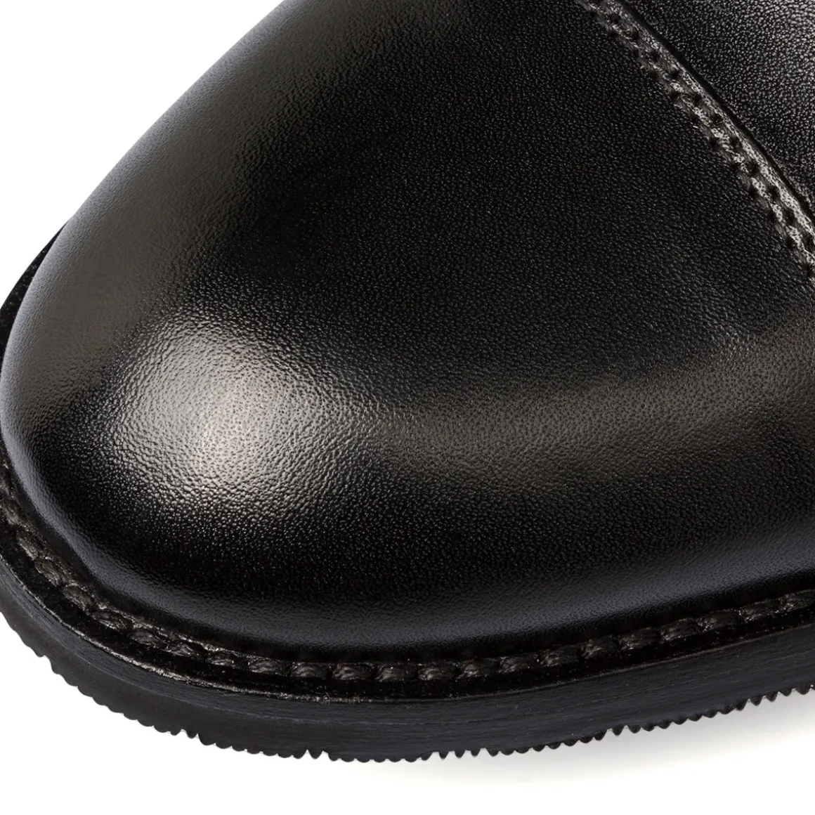 Scarpe monk-strap nere eleganti in pelle con chiusura a doppia fibbia da uomo Primopiano