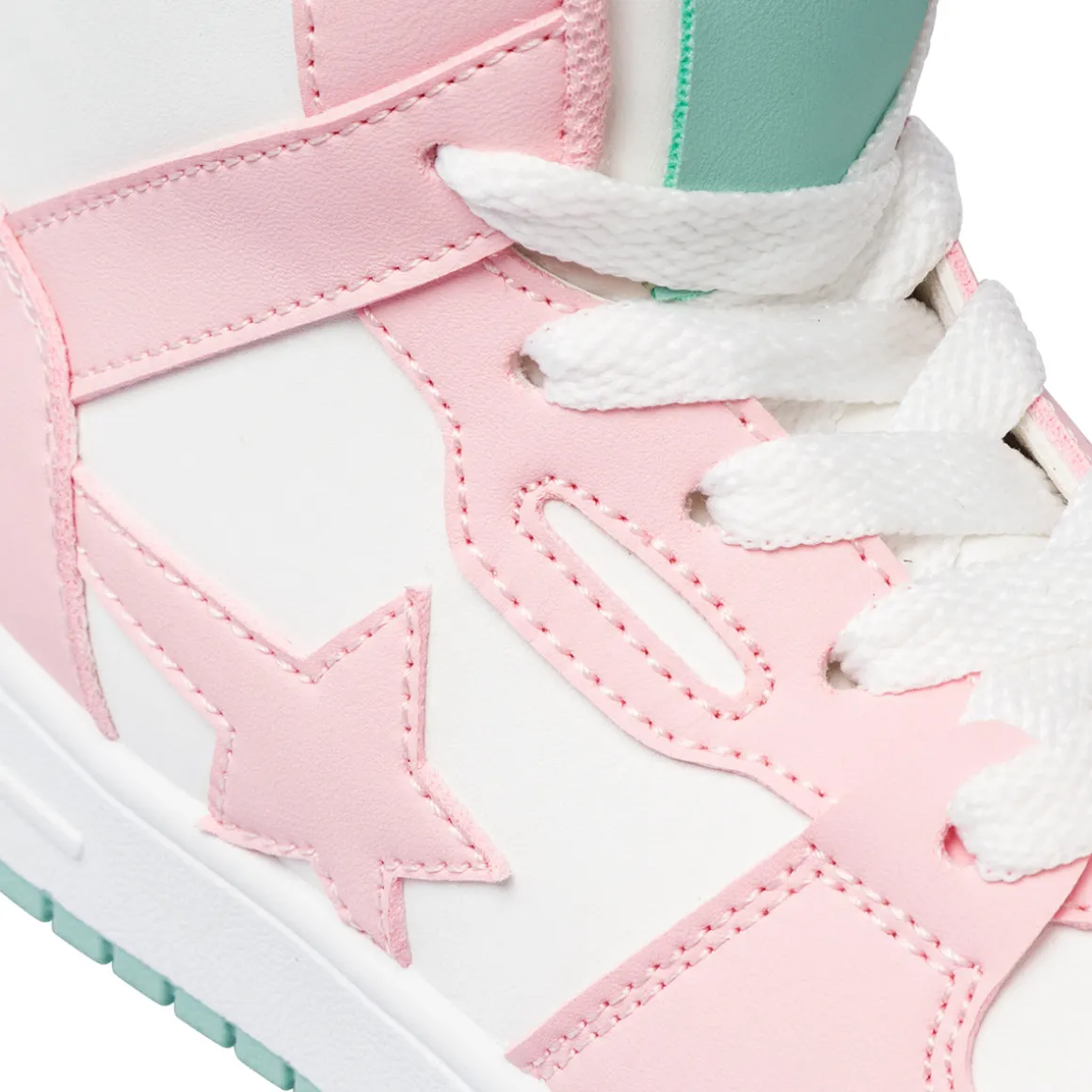 Sneakers alte bianche da bambina Le Scarpe di Alice con dettagli rosa e turchese