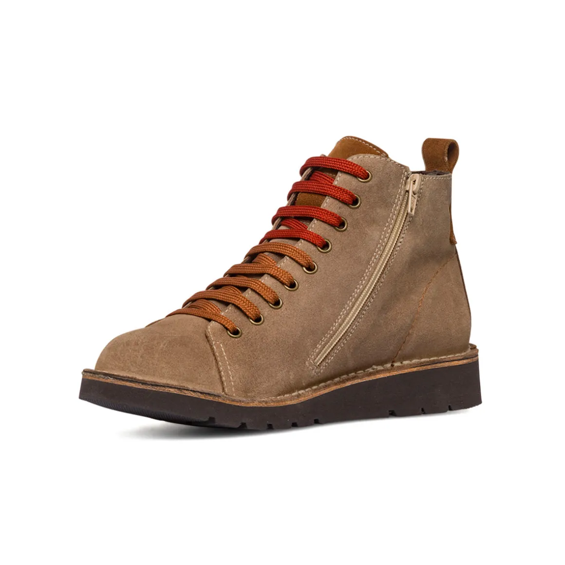 Sneakers alte da uomo taupe in pelle scamosciata Primopiano