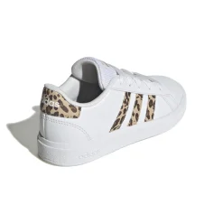 Sneakers bianche da ragazza con strisce animalier adidas Grand Court 2.0 K