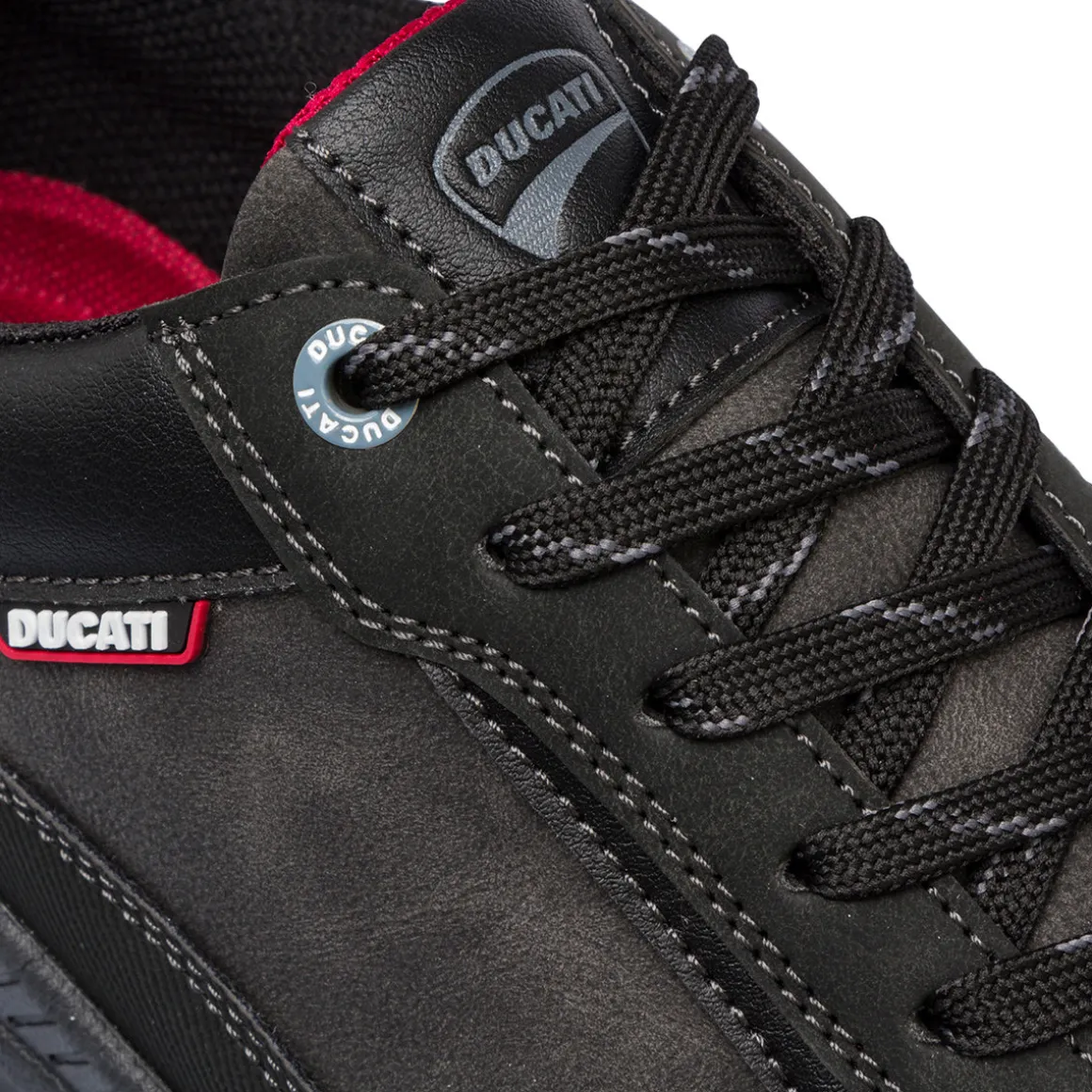 Sneakers casual nere da uomo con logo Ducati