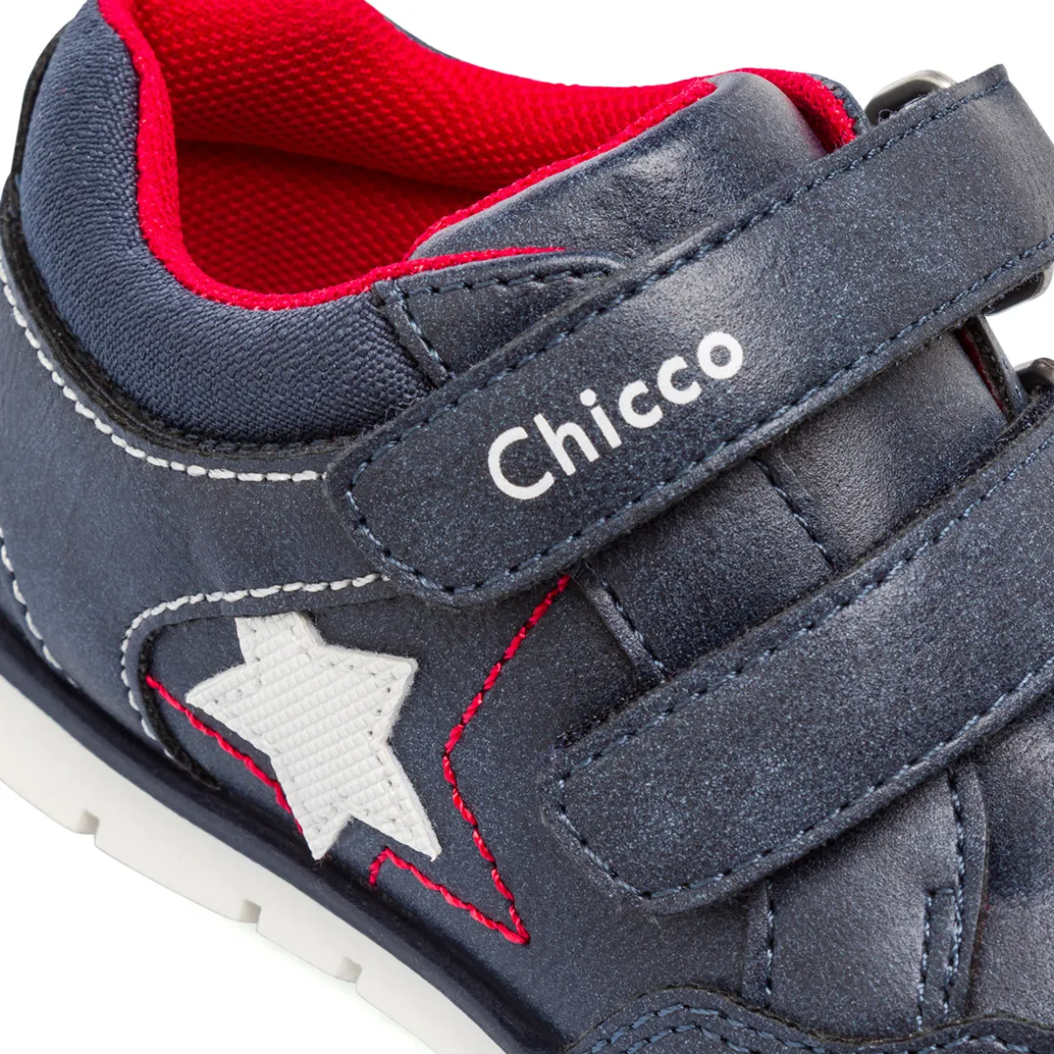 Sneakers da bambino blu con stella e chiusura a strappo in velcro Chicco