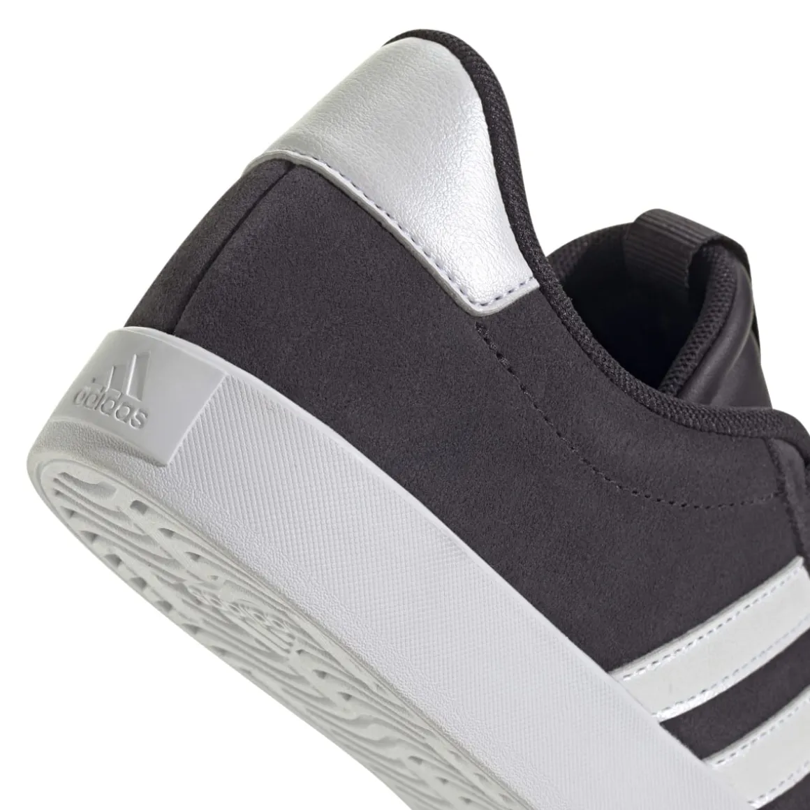 Sneakers da donna viola in pelle scamosciata adidas VL Court 3.0