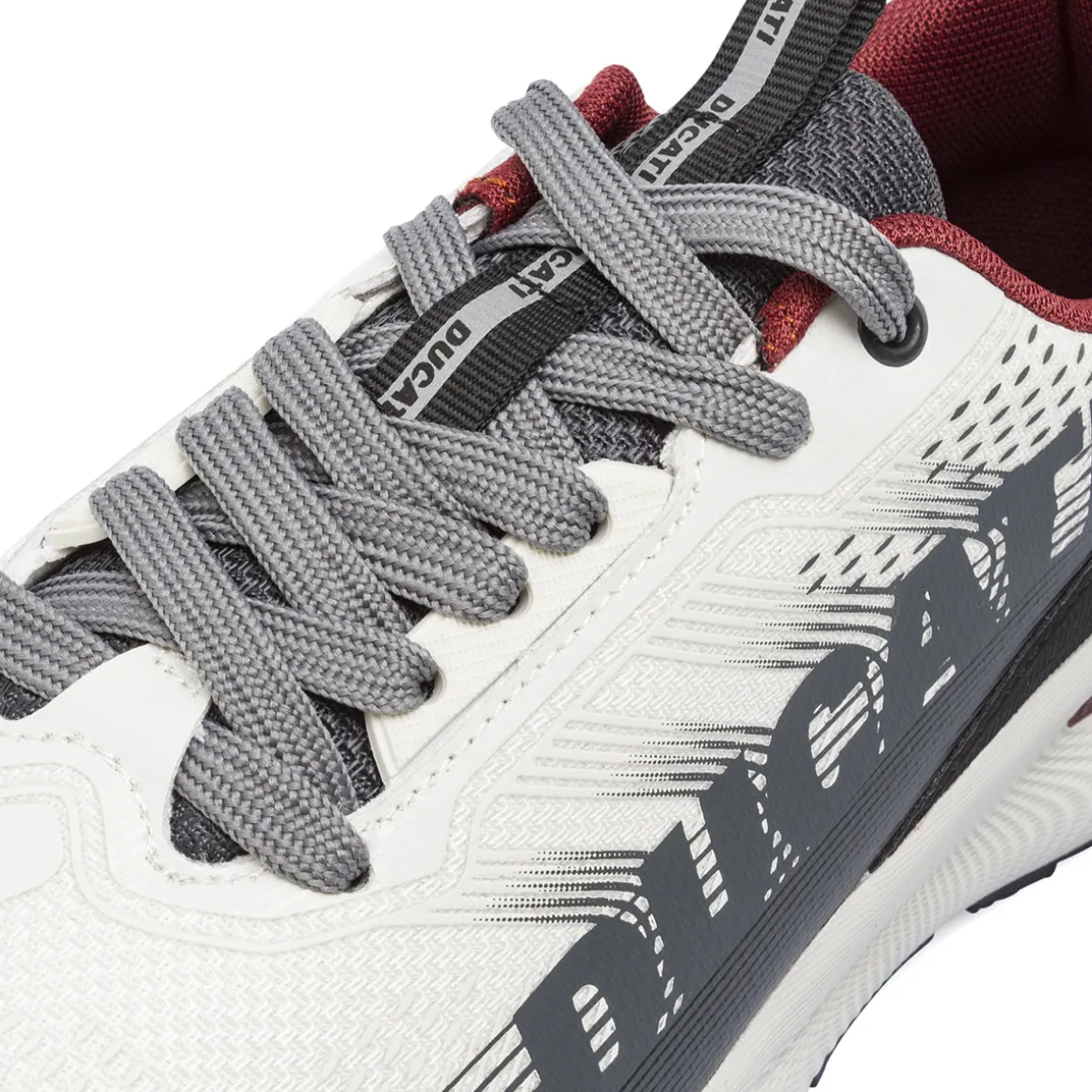 Sneakers da Uomo Bianche con Dettagli Neri e Bordeaux Ducati