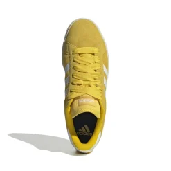 Sneakers da uomo gialle in pelle effetto scamoscato adidas Grand Court Base 00s