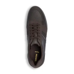 Sneakers da uomo marroni con suola traspirante e impermeabile Geox