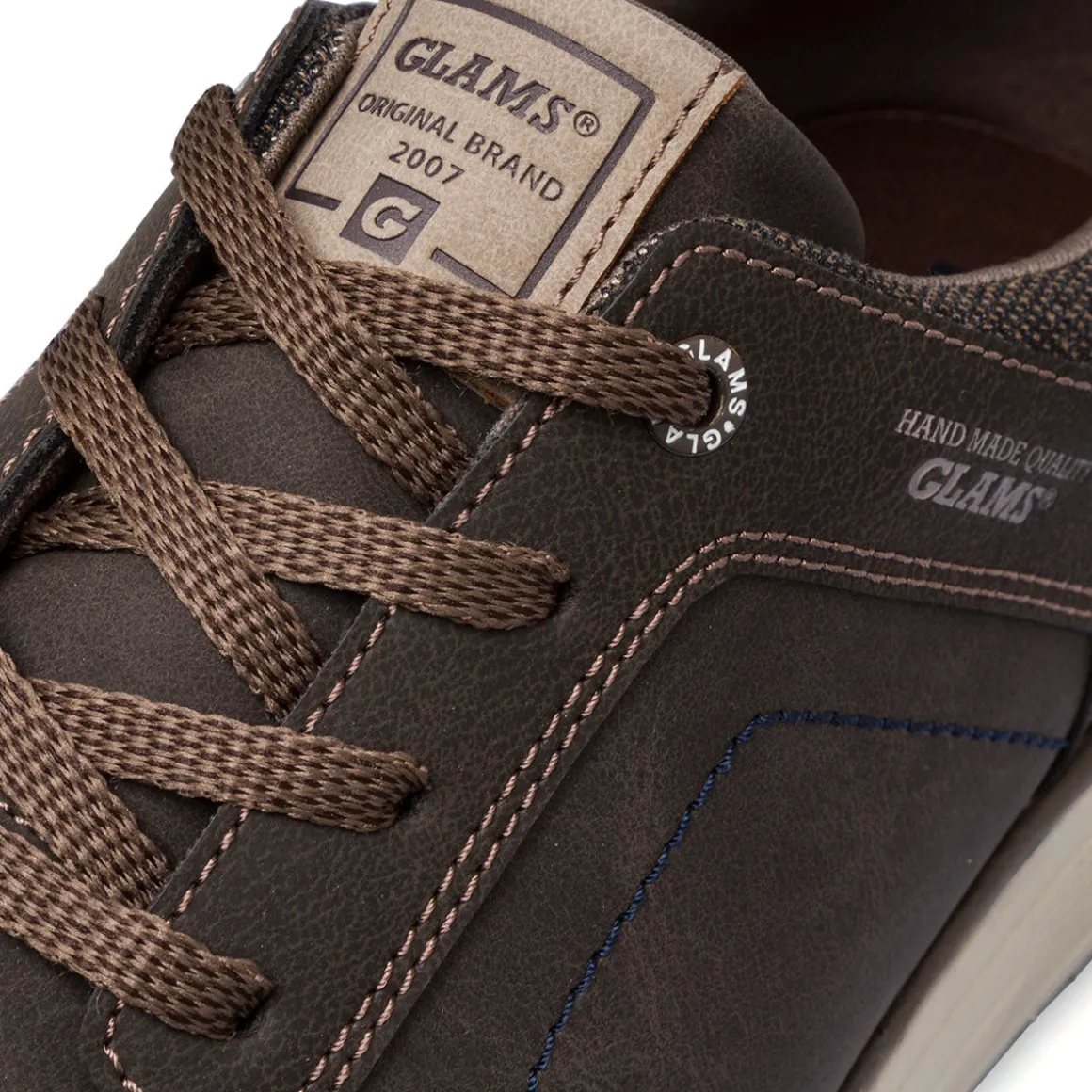 Sneakers da uomo marroni con logo Glams