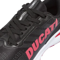 Sneakers da Uomo Nere con Maxi Logo Rosso e Suola Sportiva Ducati