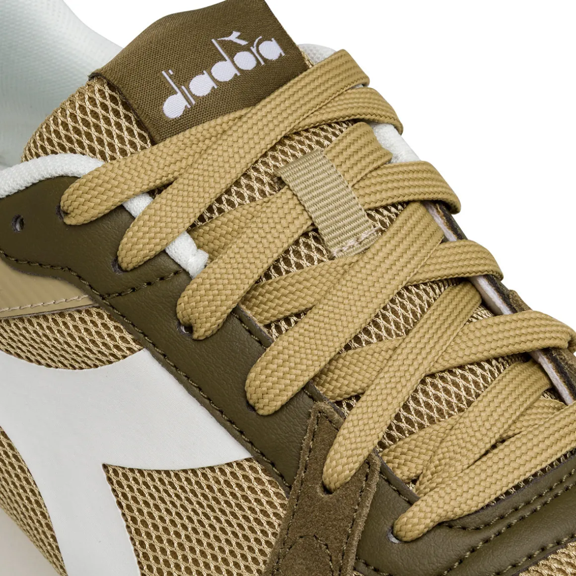 Sneakers da Uomo verdi e marroni in tessuto con logo Diadora