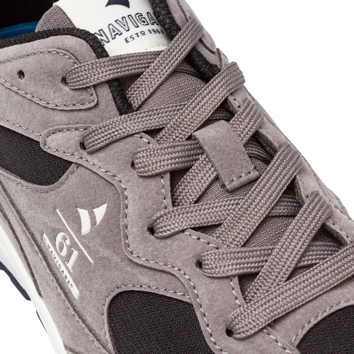 Sneakers Grigie da Uomo con inserti in contrasto Navigare