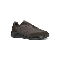 Sneakers marroni da Uomo con suola traspirante Geox