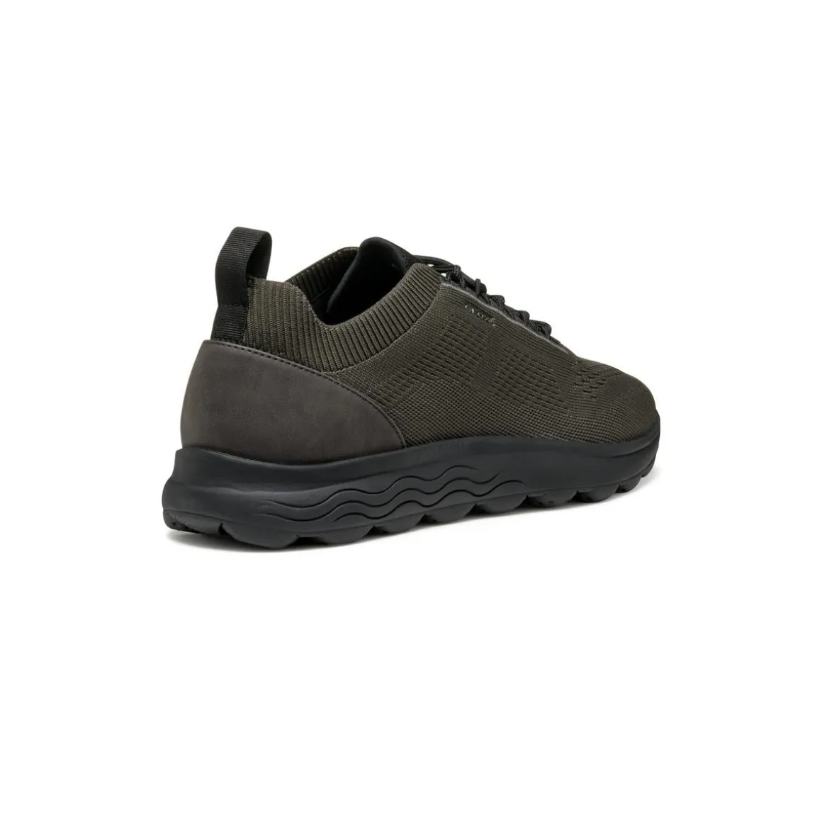 Sneakers marroni da Uomo con suola traspirante Geox