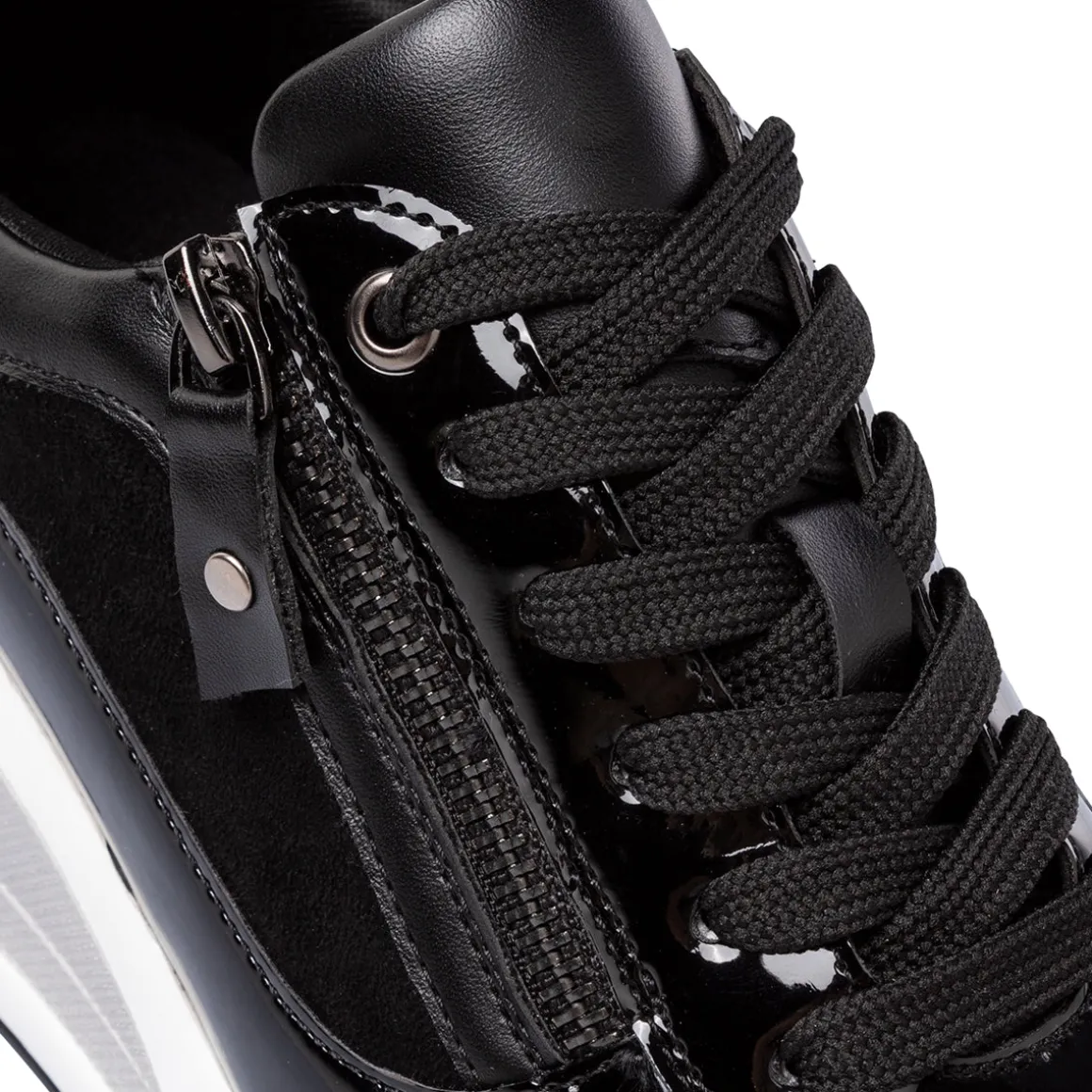 Sneakers nere da Donna con zip e zeppa Lora Ferres