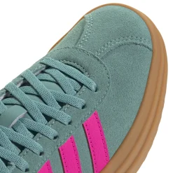 Sneakers verdi da Ragazza adidas VL Court Bold con dettagli rosa