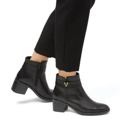 Stivaletti con tacco da donna neri in pelle con tacco P Essentials