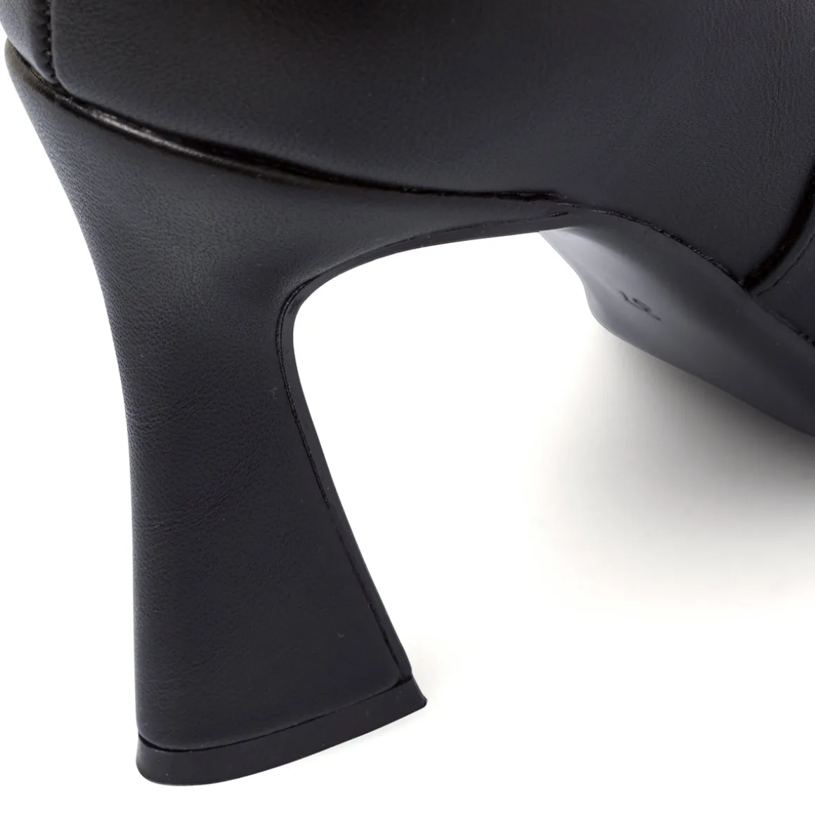 Stivali slouchy neri da Donna con tacco a colonna 7,5 cm Lora Ferres