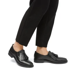 Stringate eleganti da donna neri con nappe P Essentials