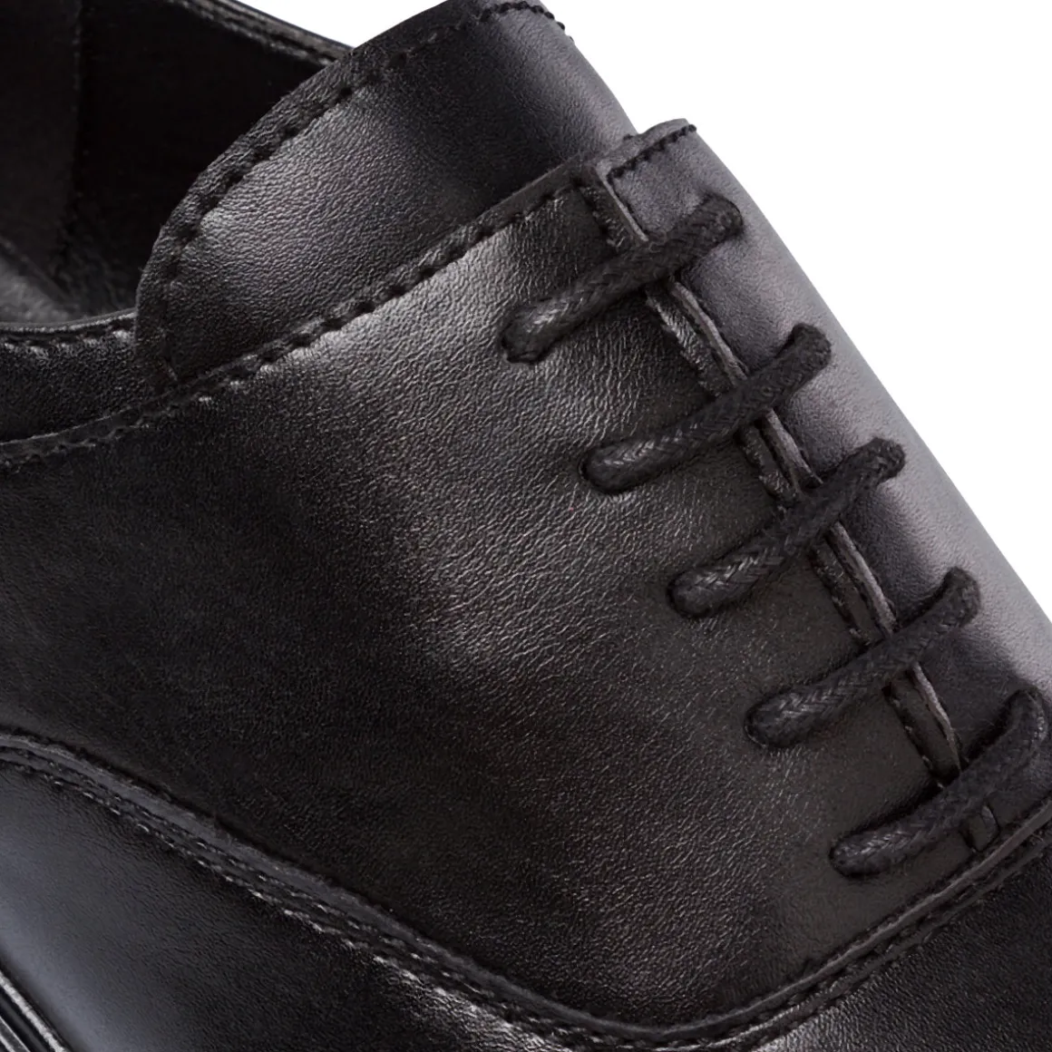 Stringate nere da Uomo con allacciatura Oxford Riflessi Urbani
