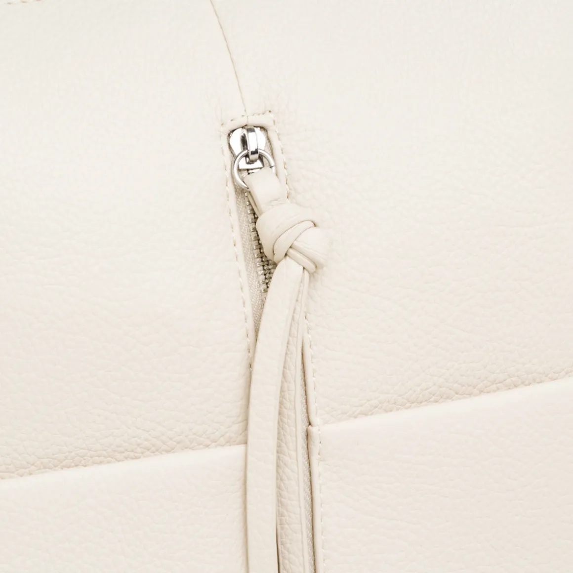 Zaino bianco off-white da Donna con logo in metallo Lora Ferres